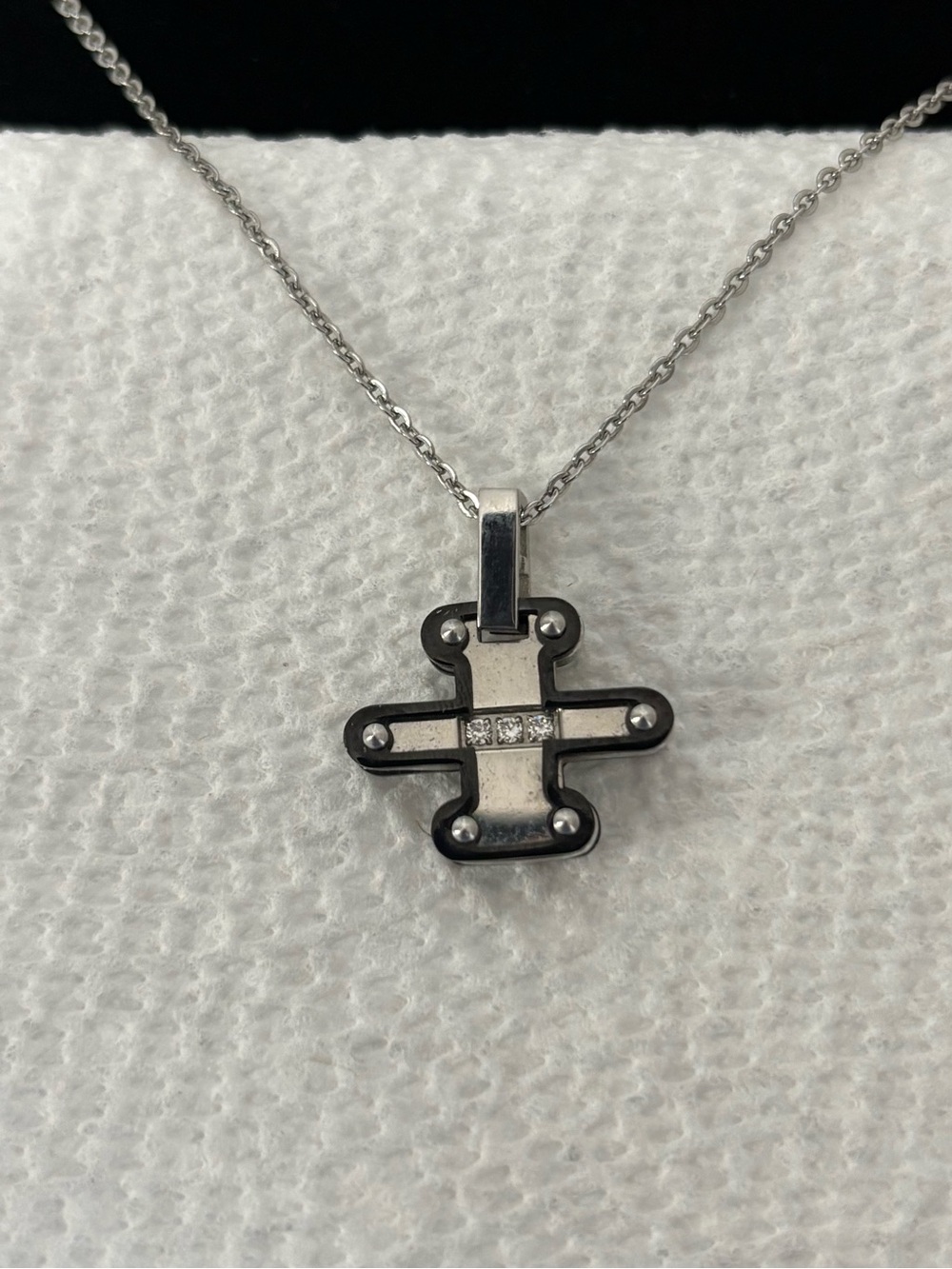 New Stainless Steel Cross Necklace